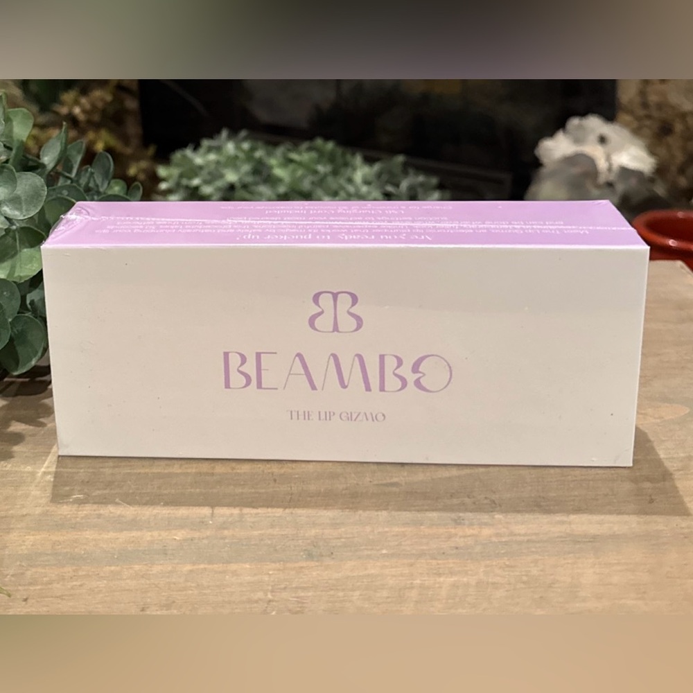 Beambo THE LIP GIZMO Pucker Up Plumping Lip Suction Device NEW & Sealed